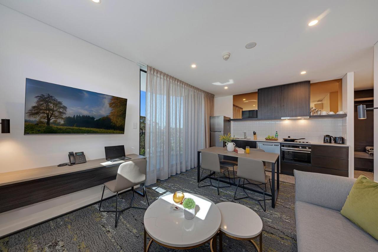 Littomore Suites Kingswood Penrith Ngoại thất bức ảnh