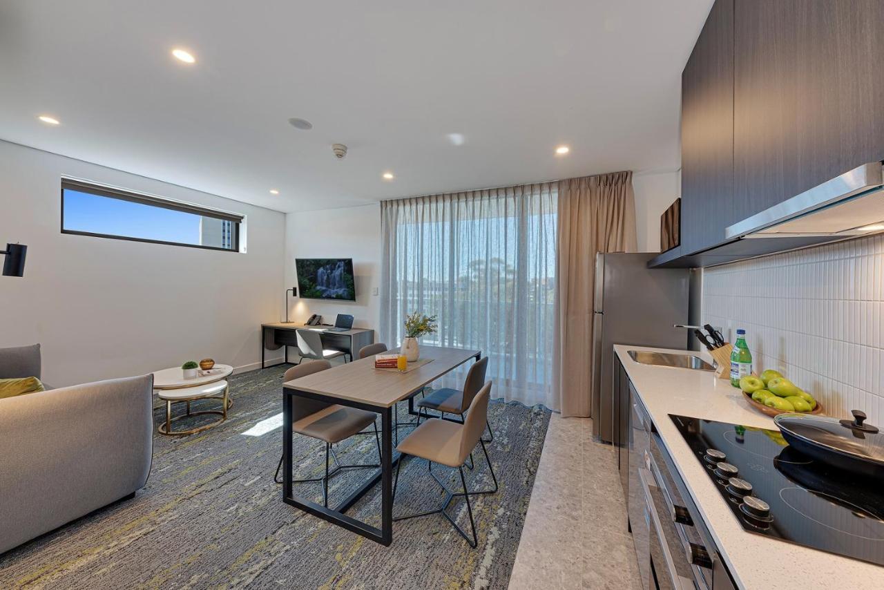 Littomore Suites Kingswood Penrith Ngoại thất bức ảnh