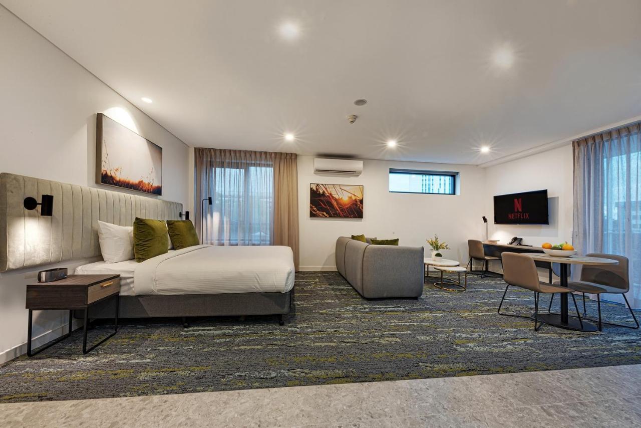 Littomore Suites Kingswood Penrith Ngoại thất bức ảnh